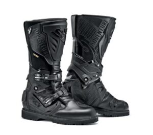 Motorcycle Boot Guide 2025 Understanding boots and top picks for 2025 4