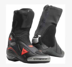 Motorcycle Boot Guide 2025 Understanding boots and top picks for 2025 5