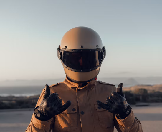 Buy Helmets online Yes its easy now
