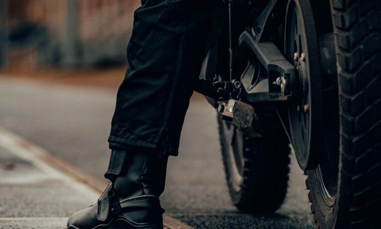 Top tips to buy boots online