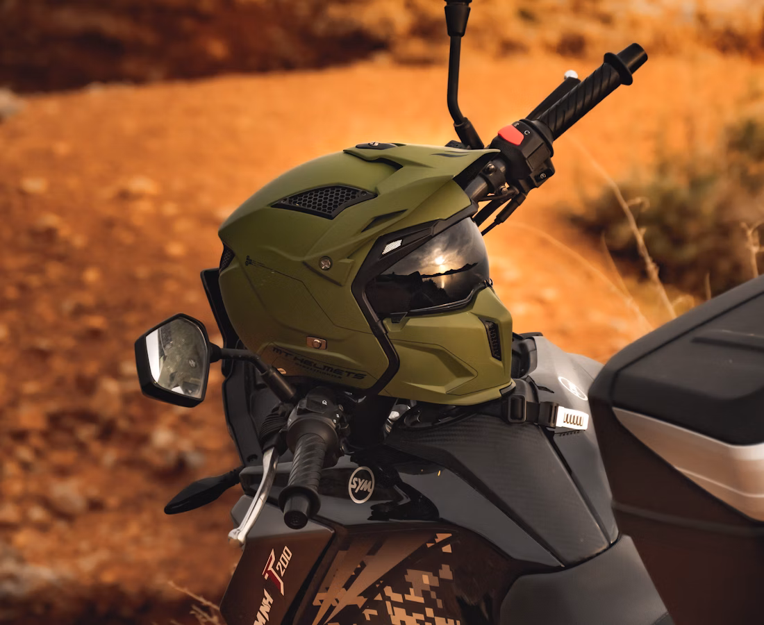Ultimate Motorcycle Helmet Guide – Types, Features, Brands