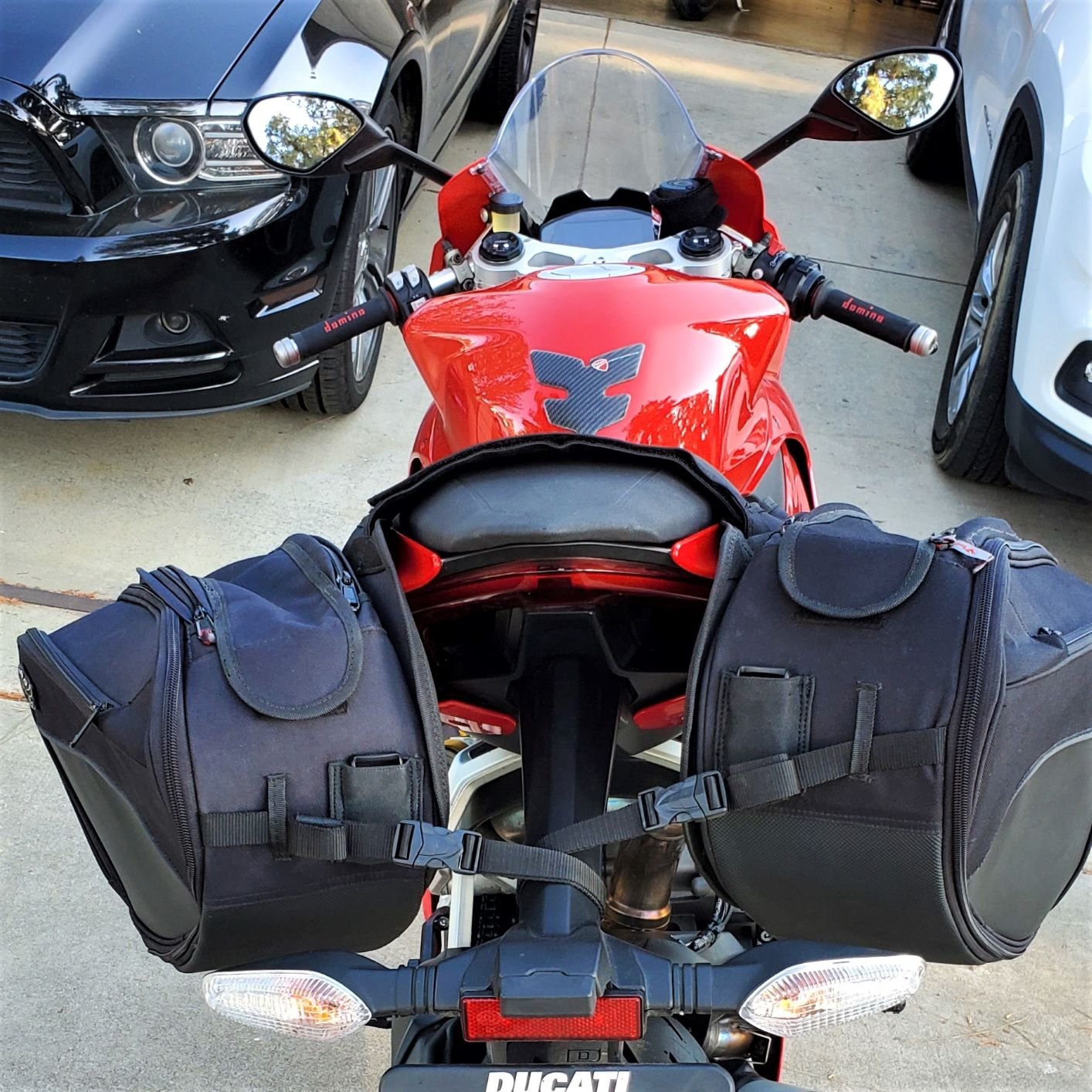 10 Best Motorcycle Saddle Bags 2025